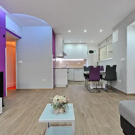Purple Summer زادار