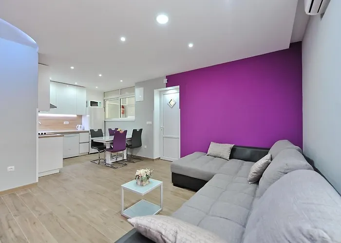 Purple Summer Apartment