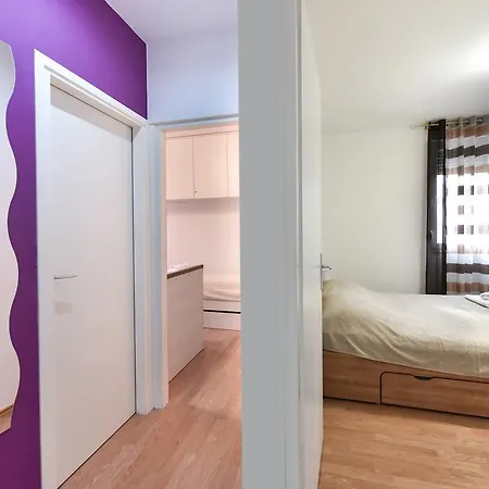 Apartment Purple Summer City *