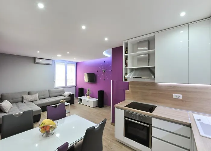 Purple Summer Lejlighed *